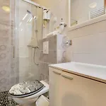 شقة In Mit Schoenem Garten By Interhome دراسنيتش